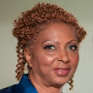 Meet your Posher, Leonora